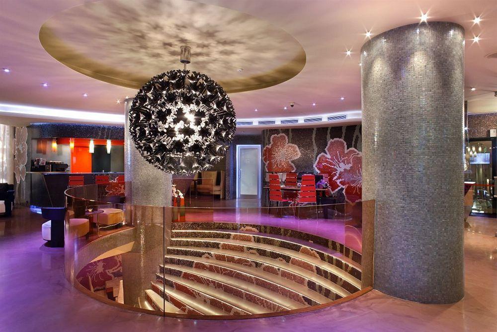 Hotel Les Fleurs Boutique 4*