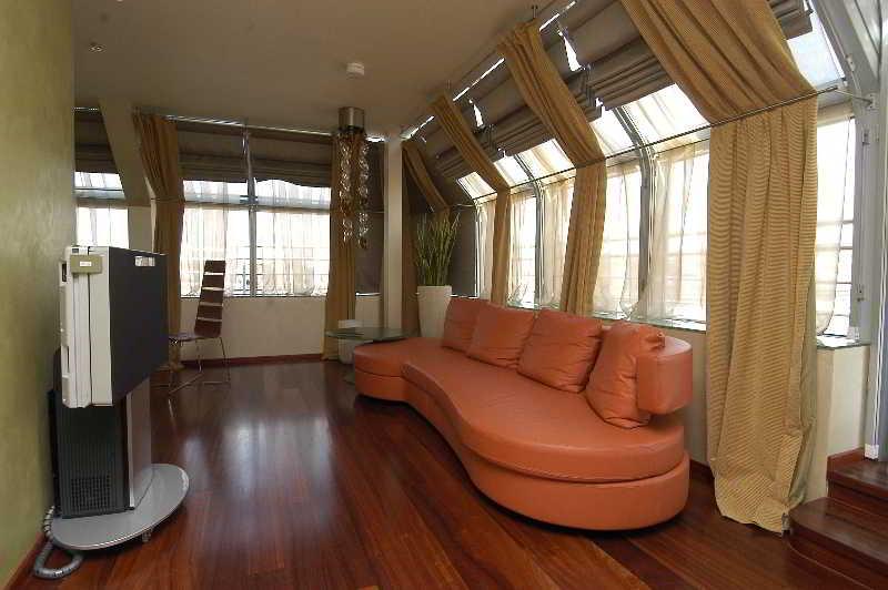 Les Fleurs Boutique 4*