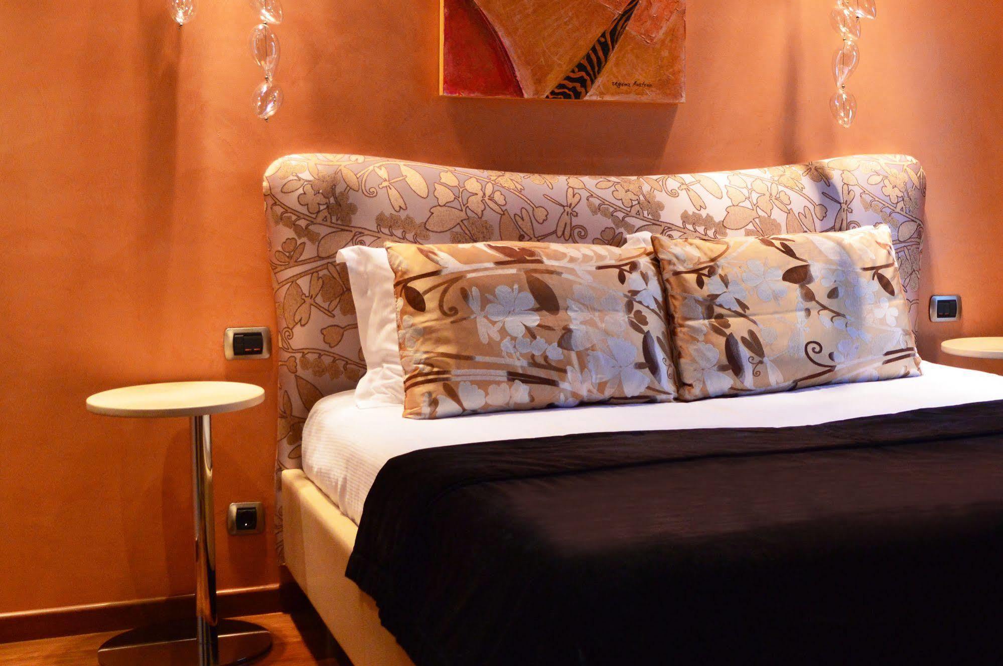 Les Fleurs Boutique 4*